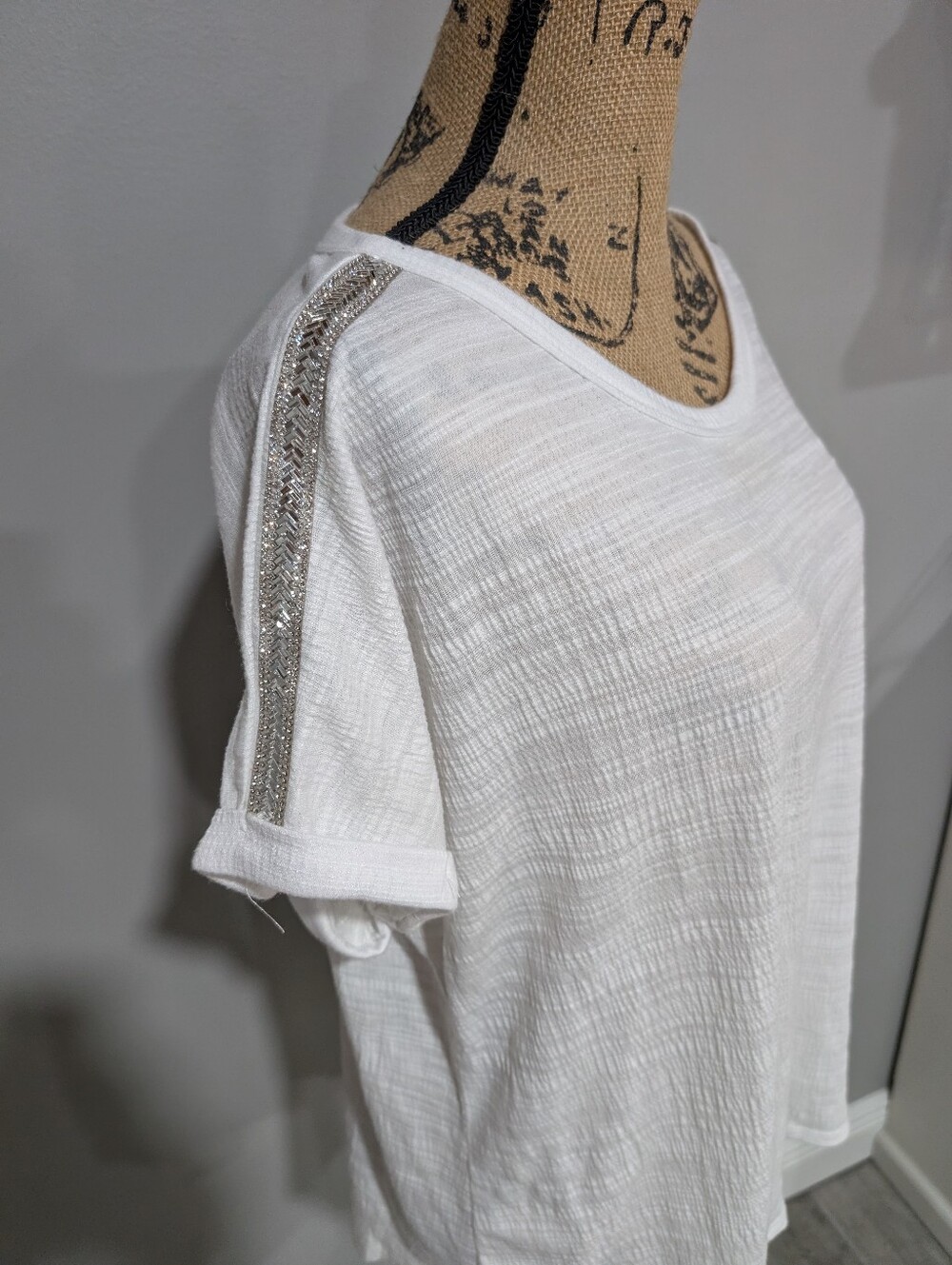 89th & Madison White Short Sleeve Top with Silver Bead Shoulder Trim